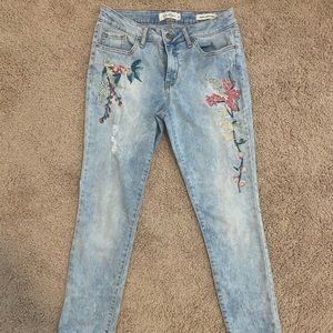 Jessica Simpson Jeans